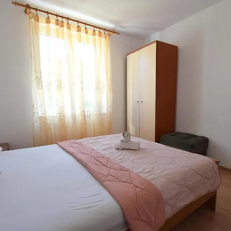 Apartment Fejer