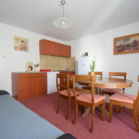 Apartment Fejer