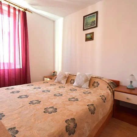 Apartment Fejer