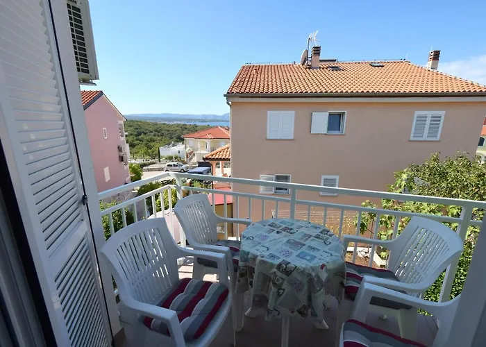 Apartment Fejer